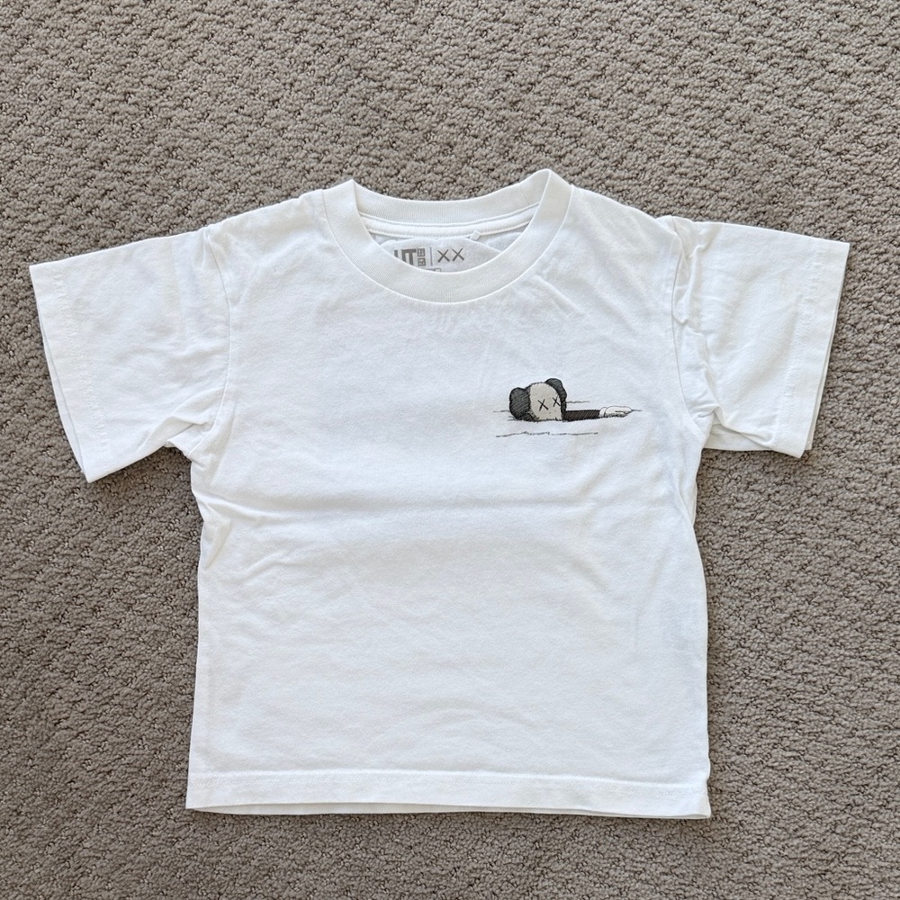 Kids Uniqlo Kaws White Graphic T-Shirt